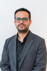 Professor Hammoda Abu-Odah was named one of the top 10 finalists for the Aster Guardians Global Nursing Award 2026. (2026)